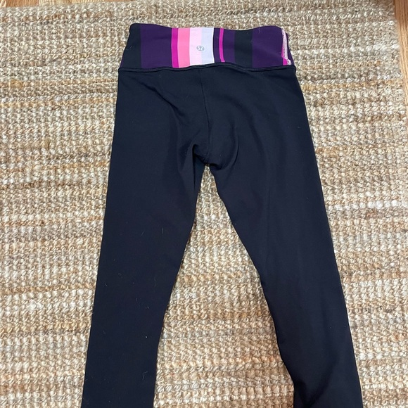 Lulu cropped leggings - Picture 2 of 3